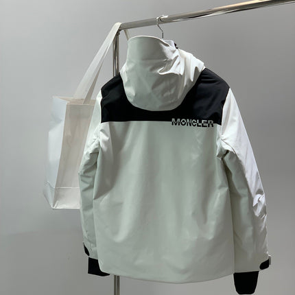 MONCLER 25S JACKET 374