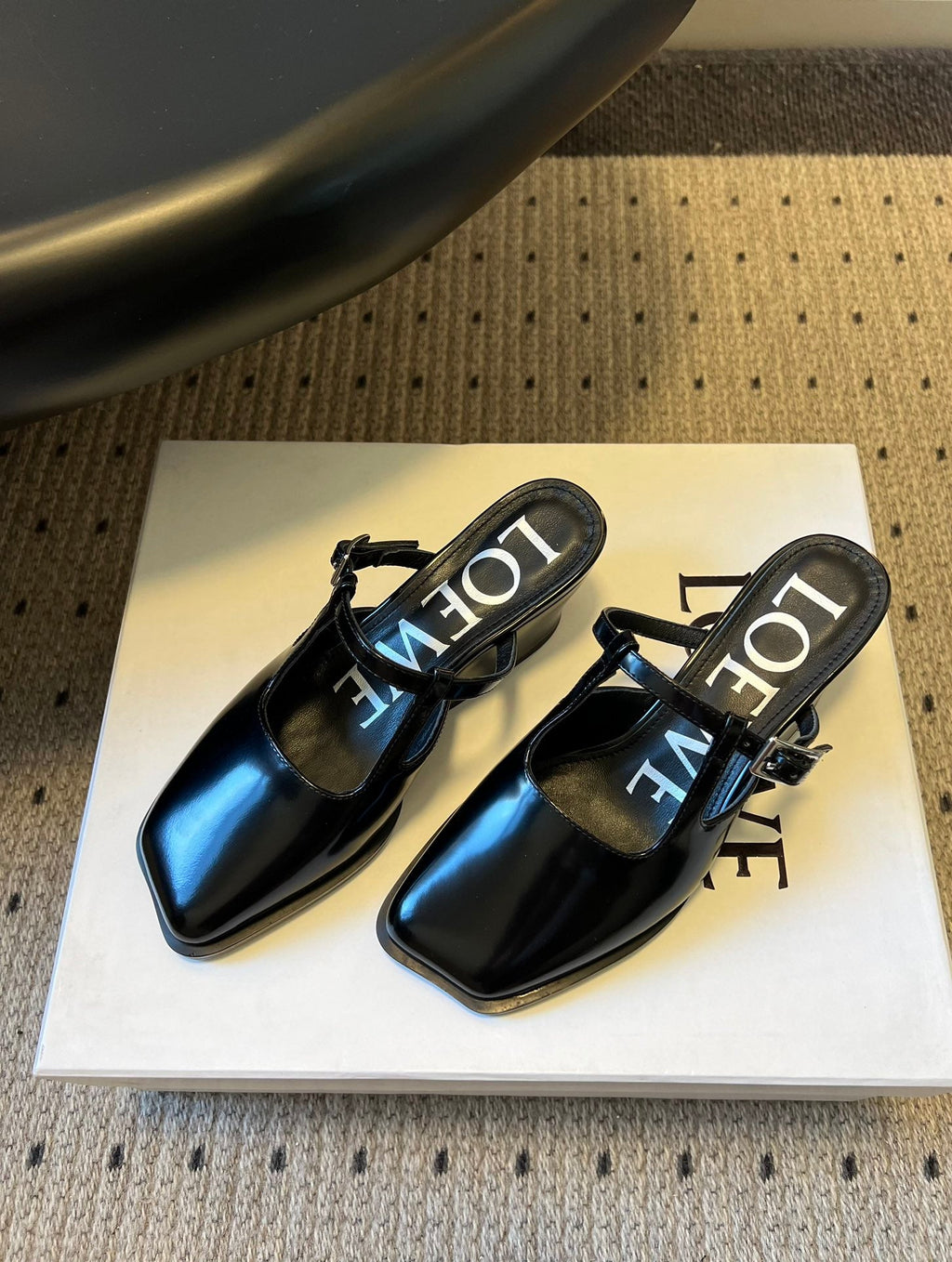 LOEWE 26S ONDA MULE 45MM IN BLACK GLOSSY CALFSKIN