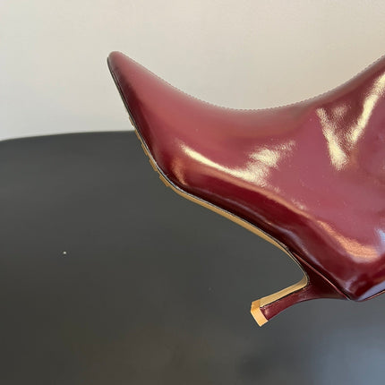 BOTTEGA VENETA 26S POINTED-TOE BOOTS 50 MM IN DARK RED CALFSKIN