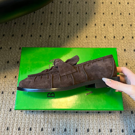 BOTTEGA VENETA 26S LOAFERS IN DARK BROWN SUEDE