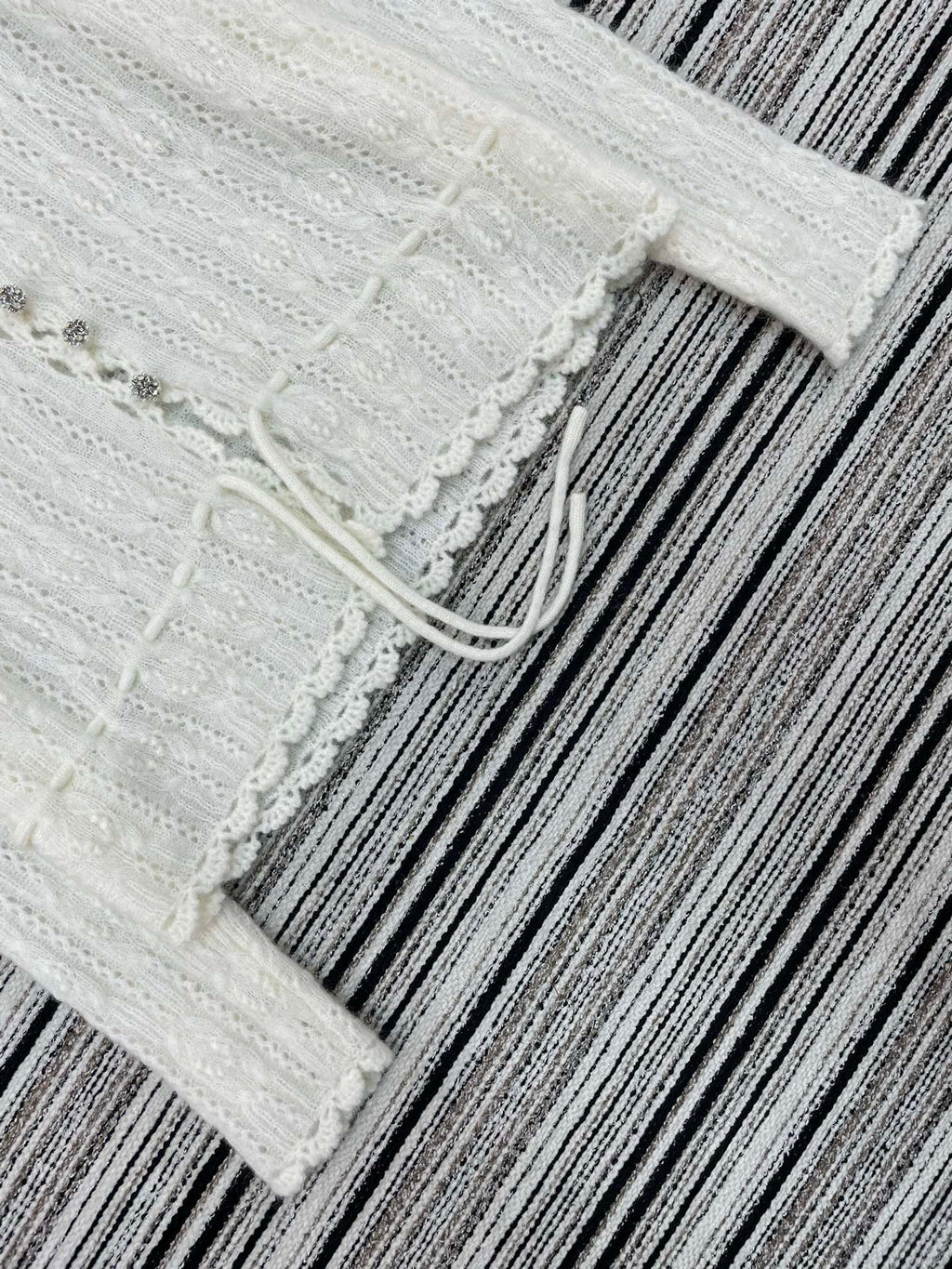 CHANEL 26S LIGHTWEIGHT CARDIGAN 947