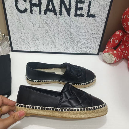 CHANEL 26S ESPADRILLE LOAFERS IN BLACK CALFSKIN WITH ROPE SOLE