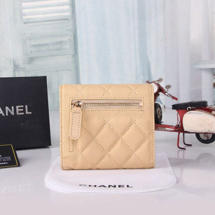 CHANEL FLAP CARD HOLDER IN BEIGE CAVIAR CALFSKIN WITH CRYSTAL EMBOSSED LOGO
