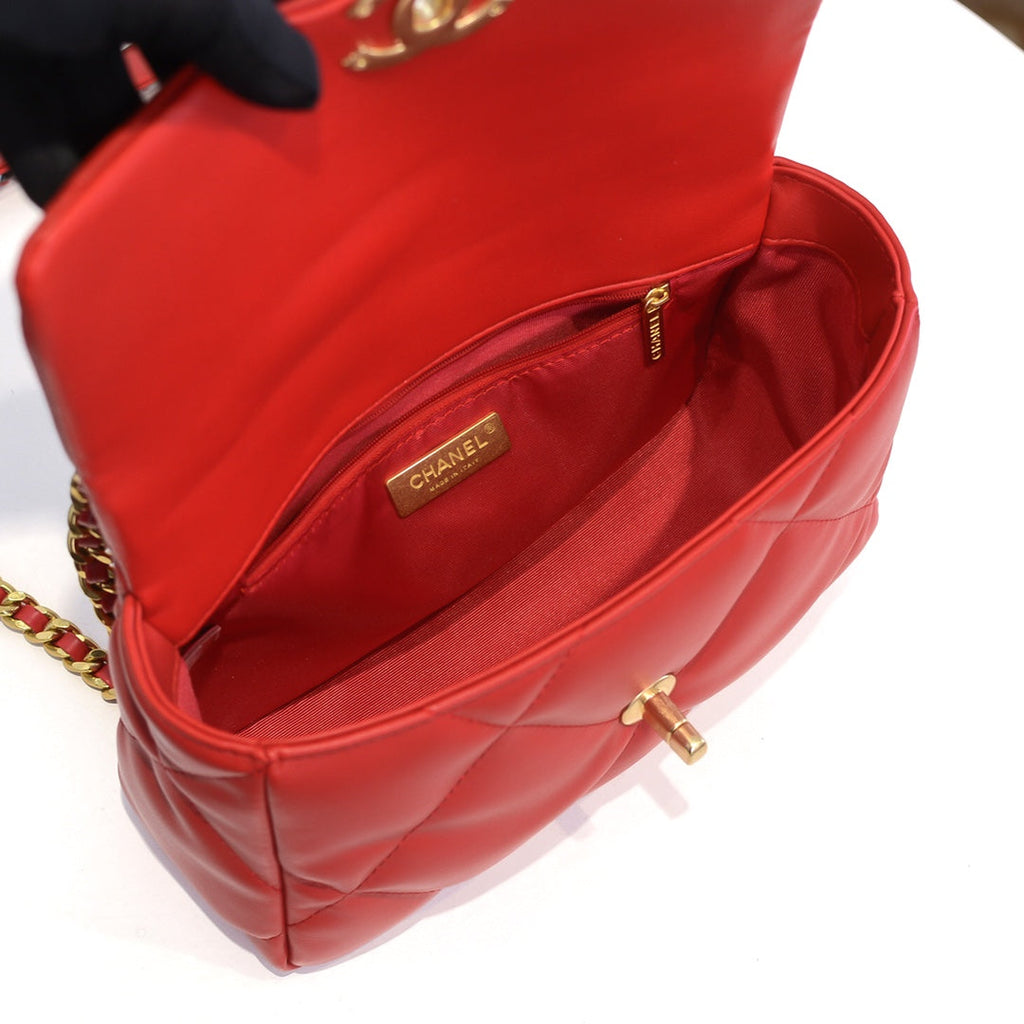 19 FLAP BAG 26CM 9010 RED
