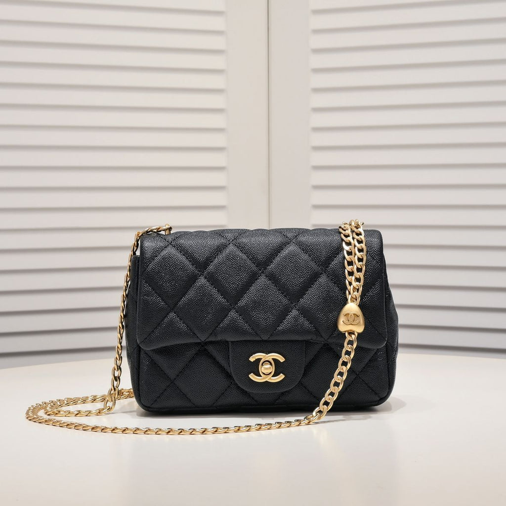 MINI FLAP BAG CAVIAR 20CM 3891 BLACK