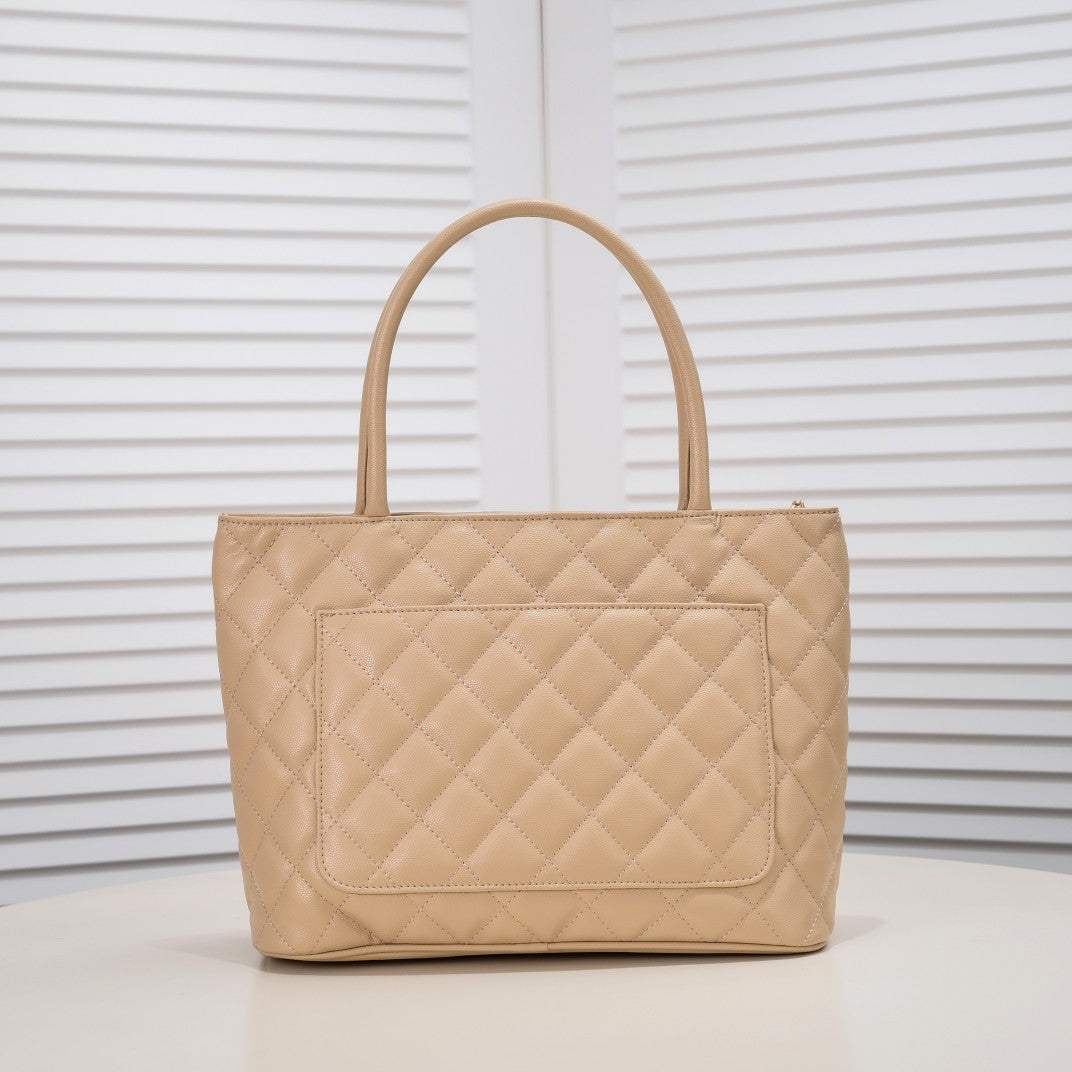 MEDALLION TOTE CAVIAR 3326 BEIGE