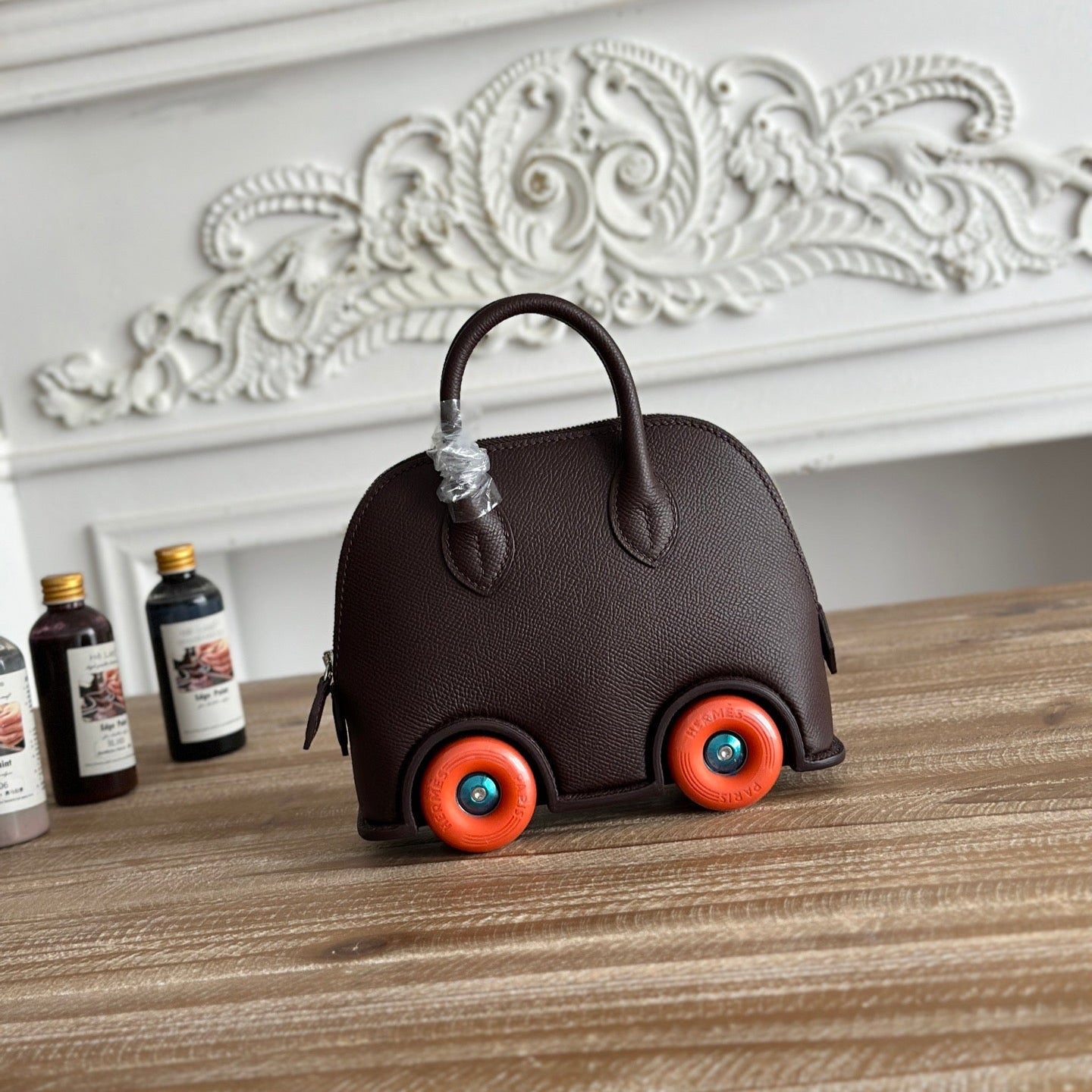 MINI BODIE ON WHEELS 20 IN DARK BROWN EPSOM LEATHER