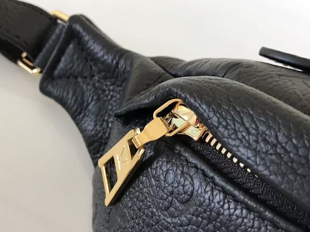 PRE-LOVED BUMBAG 37 IN BAG EMBOSSED MONOGRAM CALFSKIN TP3