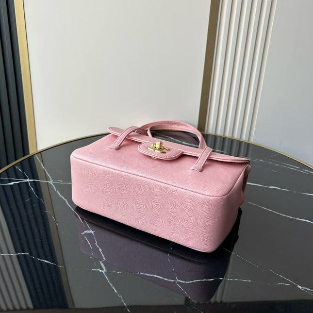 CHANEL SMALL FLAP BAG 22 IN PINK GRAINED CALFSKIN GOLD HARDWARE