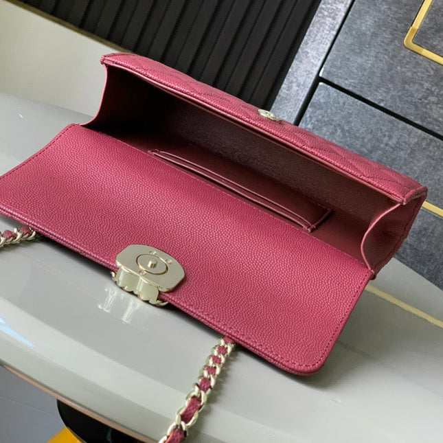 CHANEL FLAP BAG 18 IN BURGUNDY RED QUILTED CALFSKIN