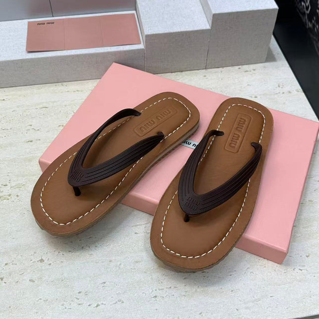 26S THONG SANDAL IN DARK BROWN