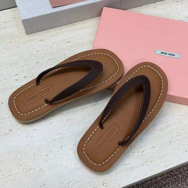 26S THONG SANDAL IN DARK BROWN