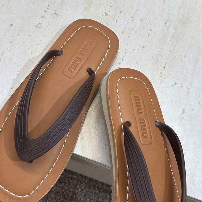 26S THONG SANDAL IN DARK BROWN
