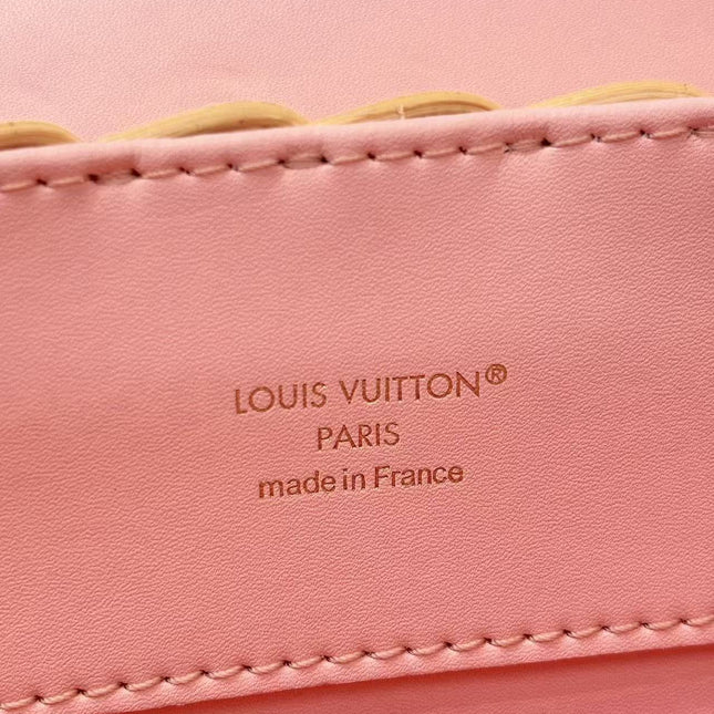LV 26S CAPUCINES BB BAG 27 PINIC IN  CALFSKIN HARDWARE AND  PINK LOGO