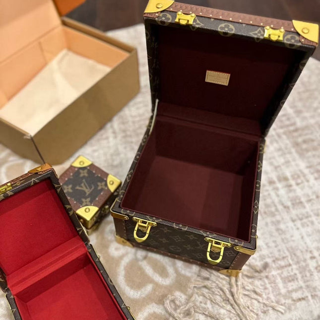 LV COFFRET TRESOR JEWELRY BOXES IN MONOGRAM CANVAS (1 SET)