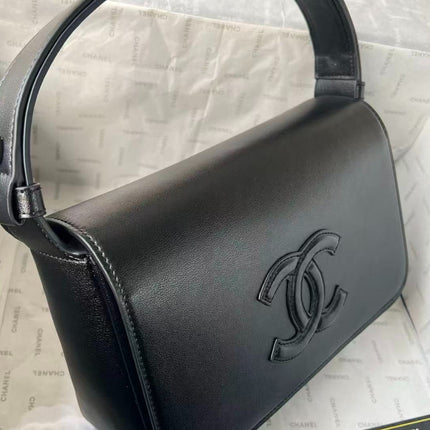 26S MESSENGER BAG MATTHIEU BLAZY IN BLACK LAMBSKIN