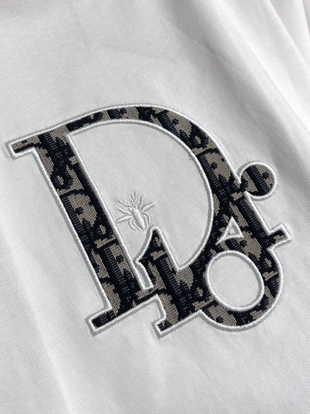 DIOR 26S SHORT-SLEEVE CREW NECK T-SHIRT 1051