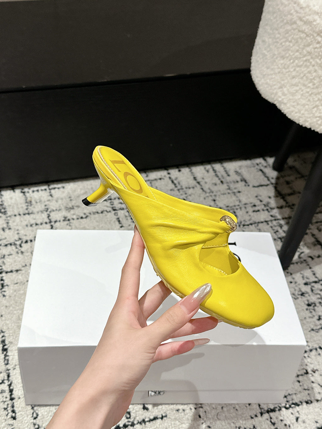 CHLOÉ 26S HIGH-HEELED MULES IN YELLOW CALFSKIN