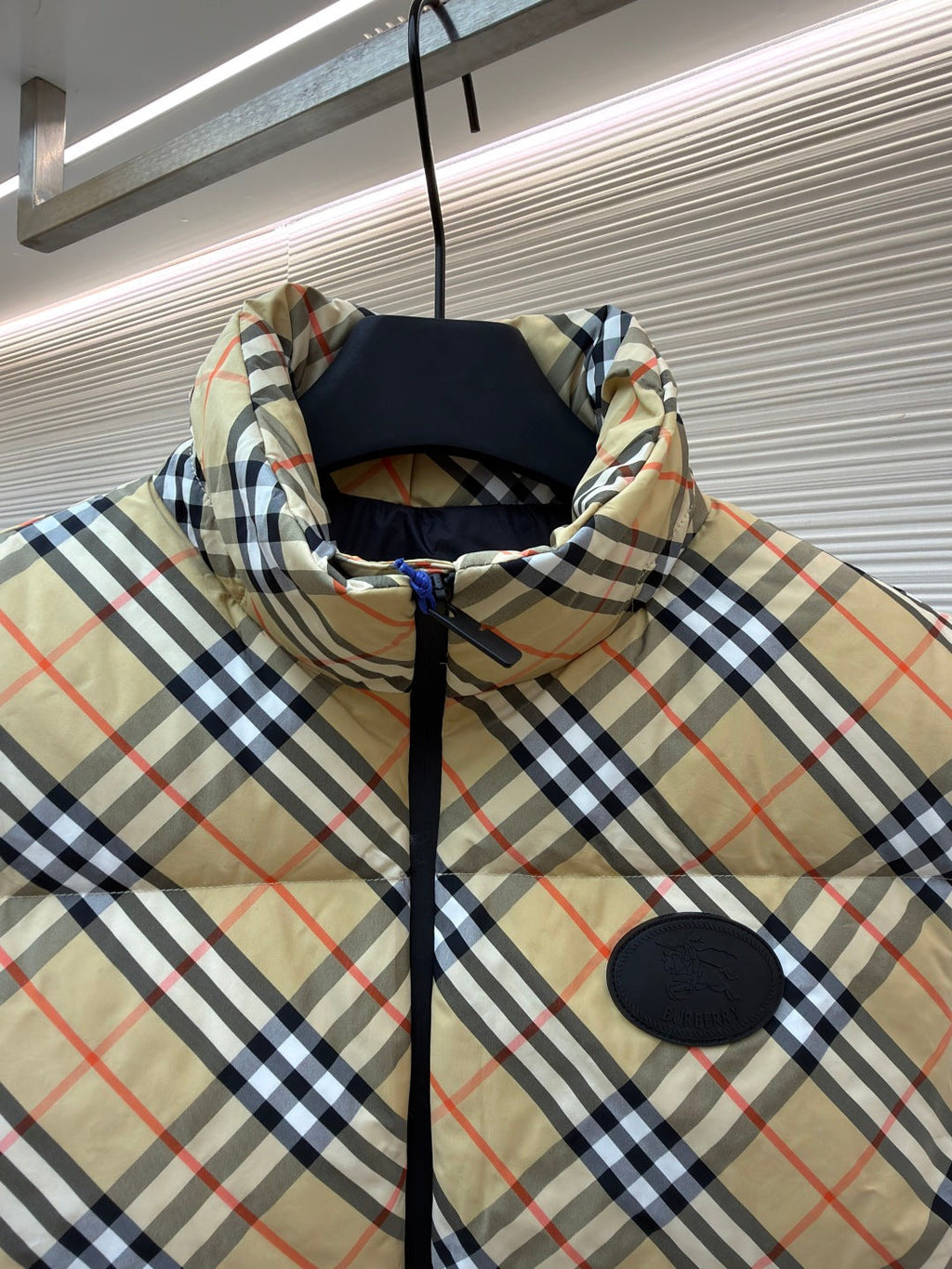 BURBERRY 26S PUFFER VEST 429