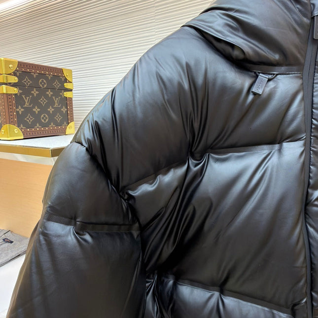 PRADA 25S PUFFER JACKET 543