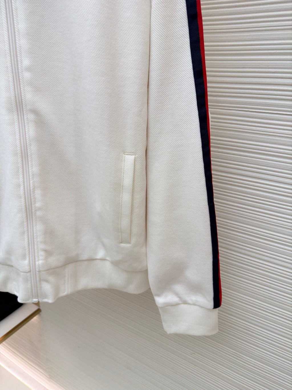 GUCCI 26S JACKET 208