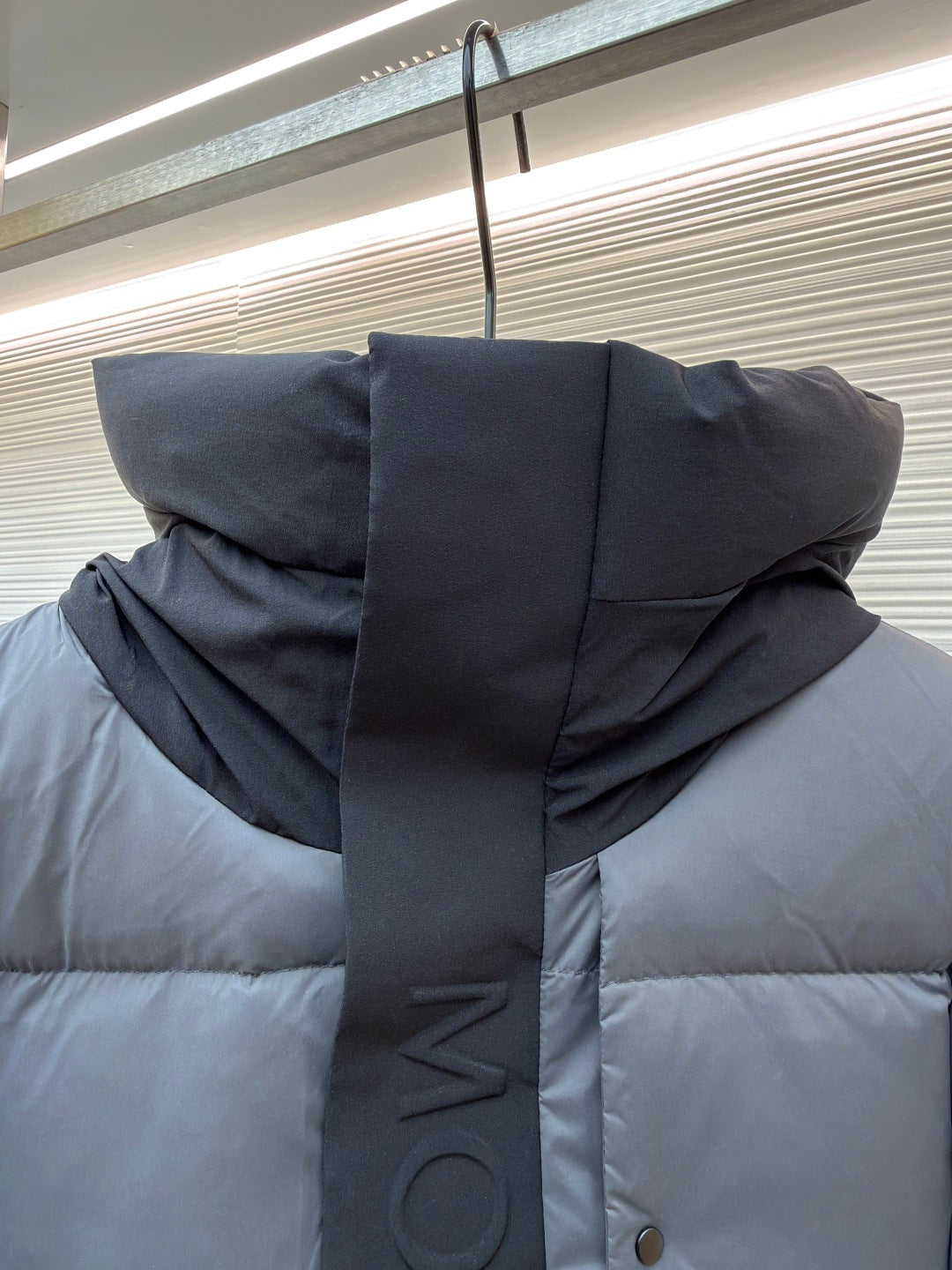 MONCLER 25S DOWN JACKET 218