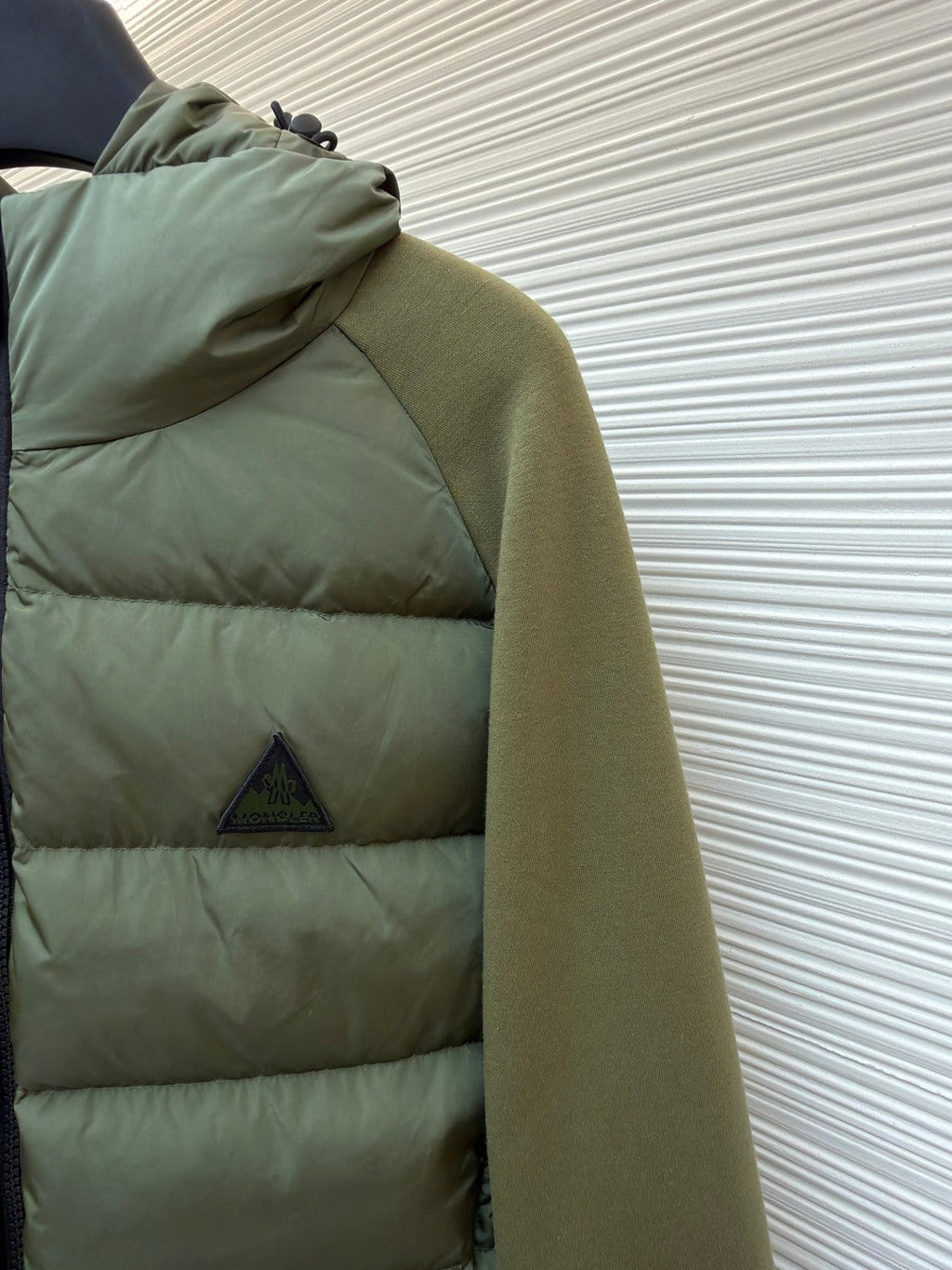 MONCLER 25S JACKET 354
