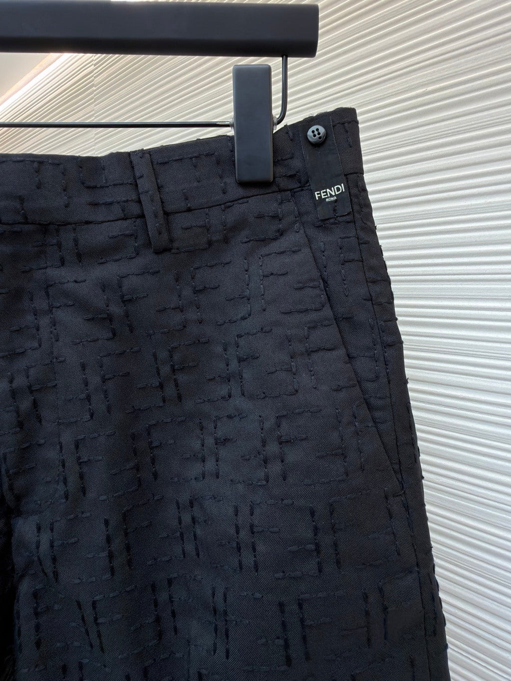FENDI 26S LONG SHORTS 207