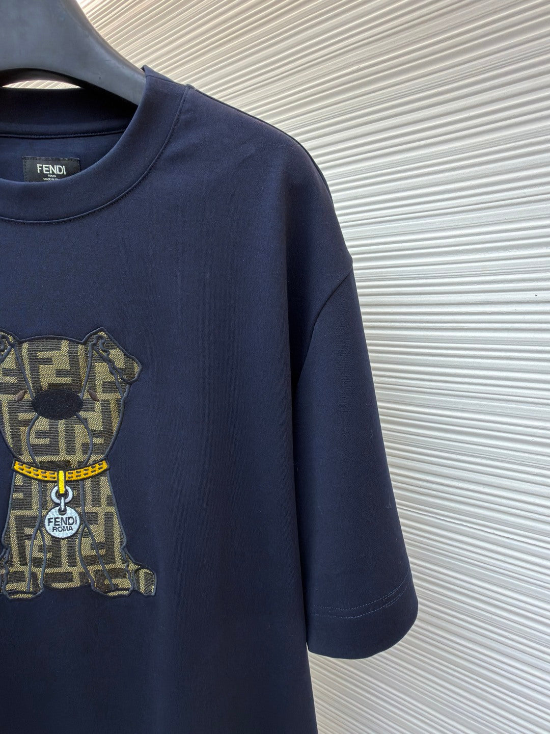 FENDI 26S SHORT SLEEVE T-SHIRT 212