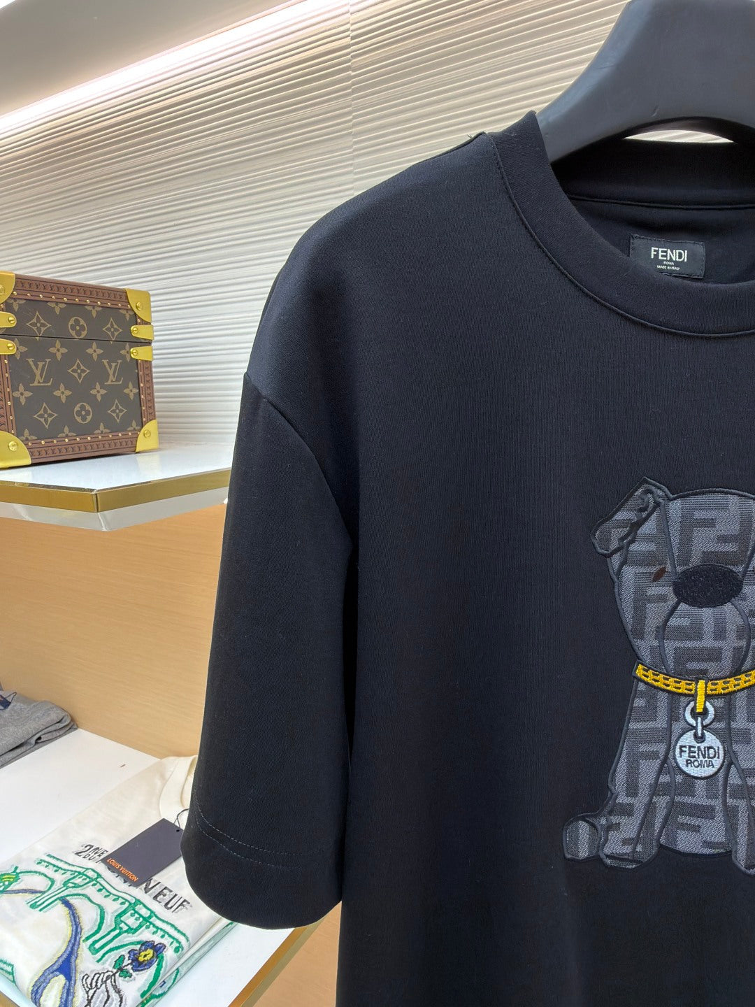 FENDI 26S SHORT SLEEVE T-SHIRT 211
