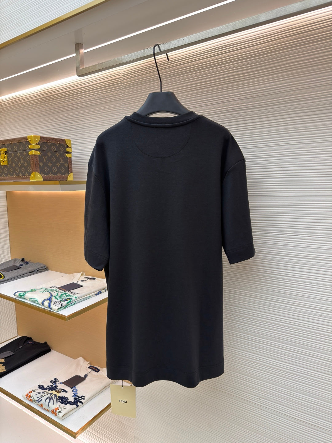 FENDI 26S SHORT SLEEVE T-SHIRT 209