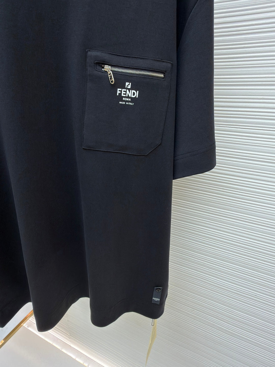 FENDI 26S SHORT SLEEVE T-SHIRT 209
