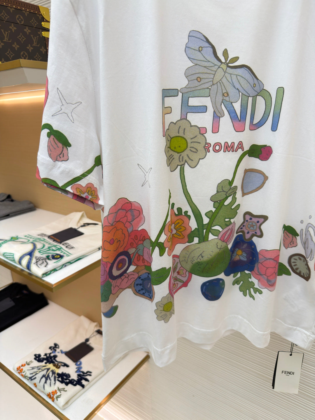 FENDI 26S SHORT SLEEVE T-SHIRT 127
