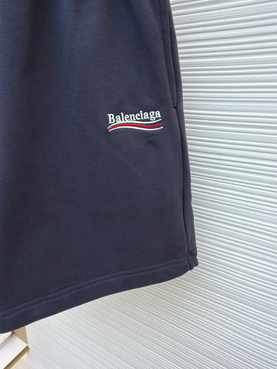 BALENCIAGA 26S SHORTS 146