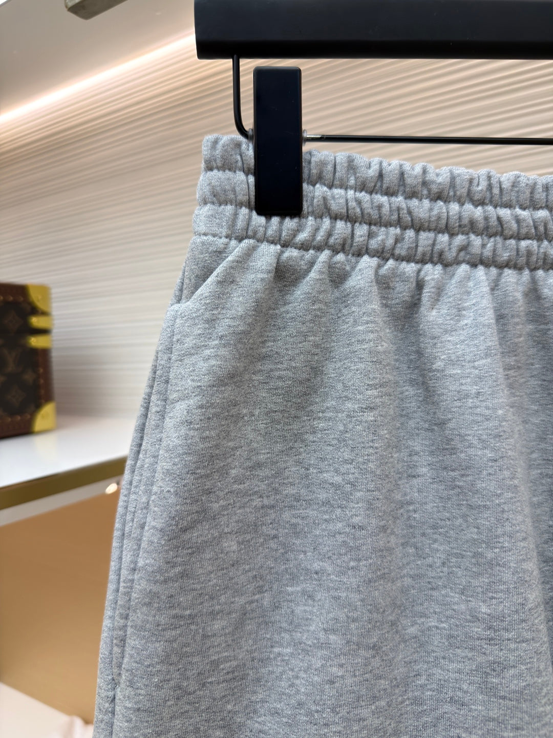 BALENCIAGA 26S SHORTS 145