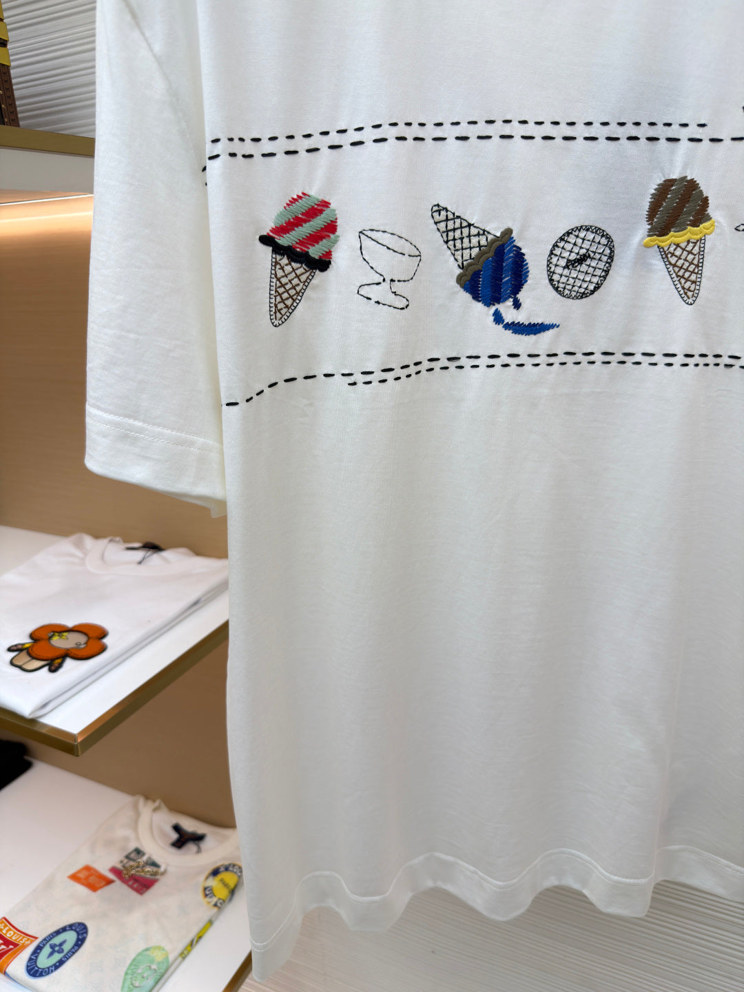 FENDI 26S SHORT SLEEVE T-SHIRT 057