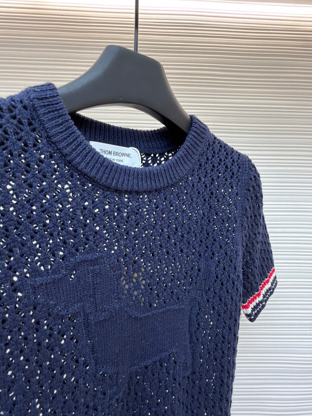 THOM 26S SHORT-SLEEVED KNIT TOP STYLE 159