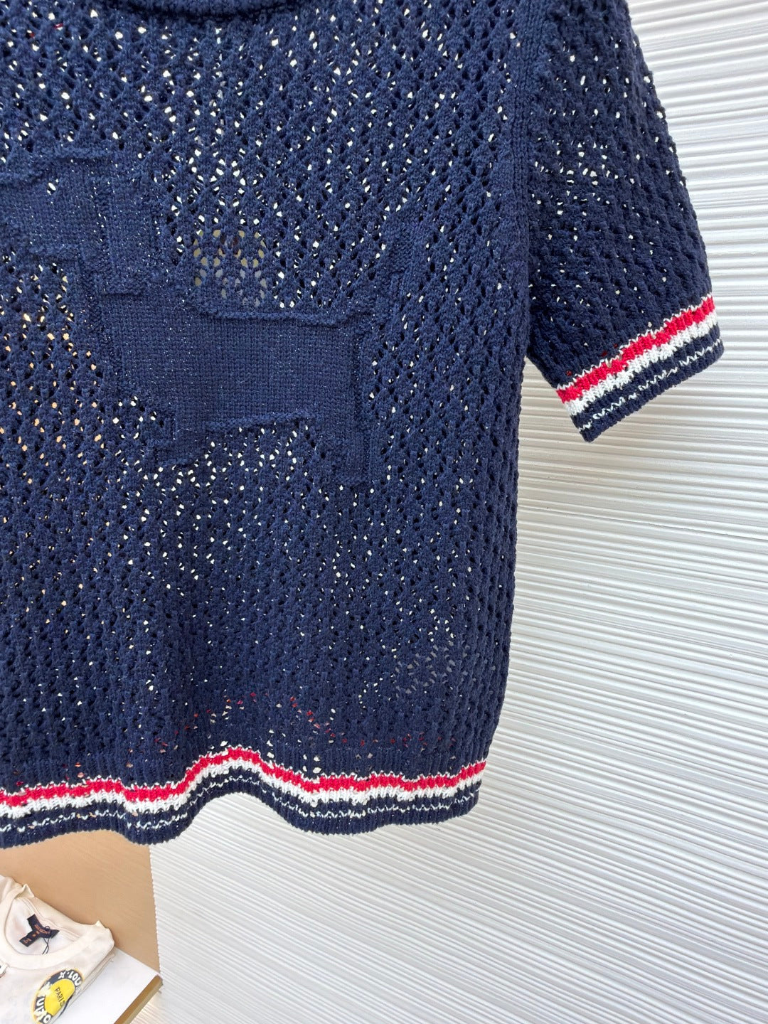 THOM 26S SHORT-SLEEVED KNIT TOP STYLE 159