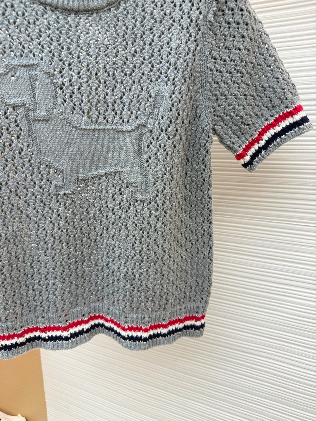 THOM 26S SHORT-SLEEVED KNIT TOP STYLE 158