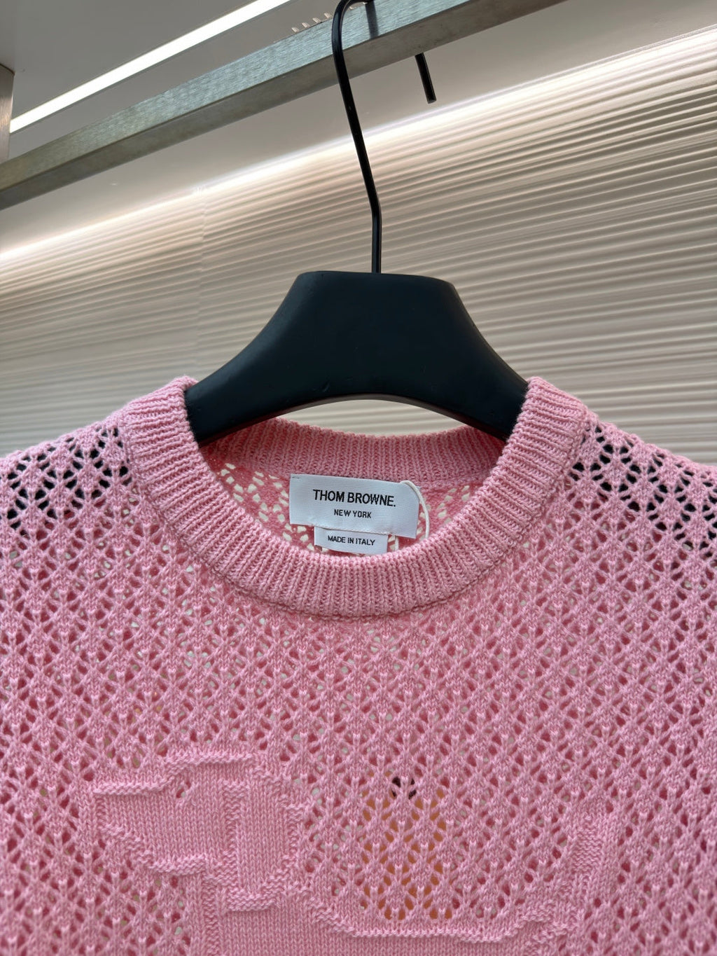 THOM 26S SHORT-SLEEVED KNIT TOP STYLE 157