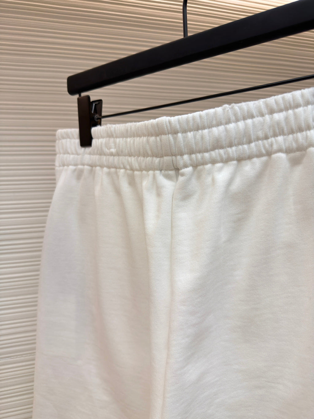 BALENCIAGA 26S SHORTS 057
