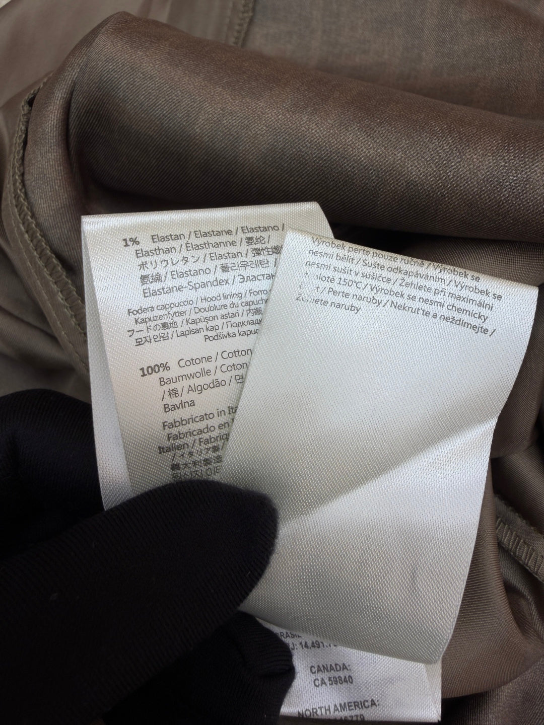 FENDI 26S LONG SHORTS 025