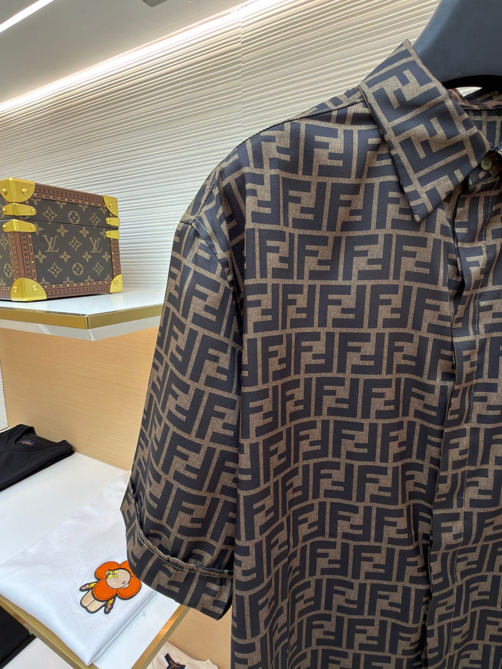 FENDI 26S SHORT SLEEVE SHIRT 024