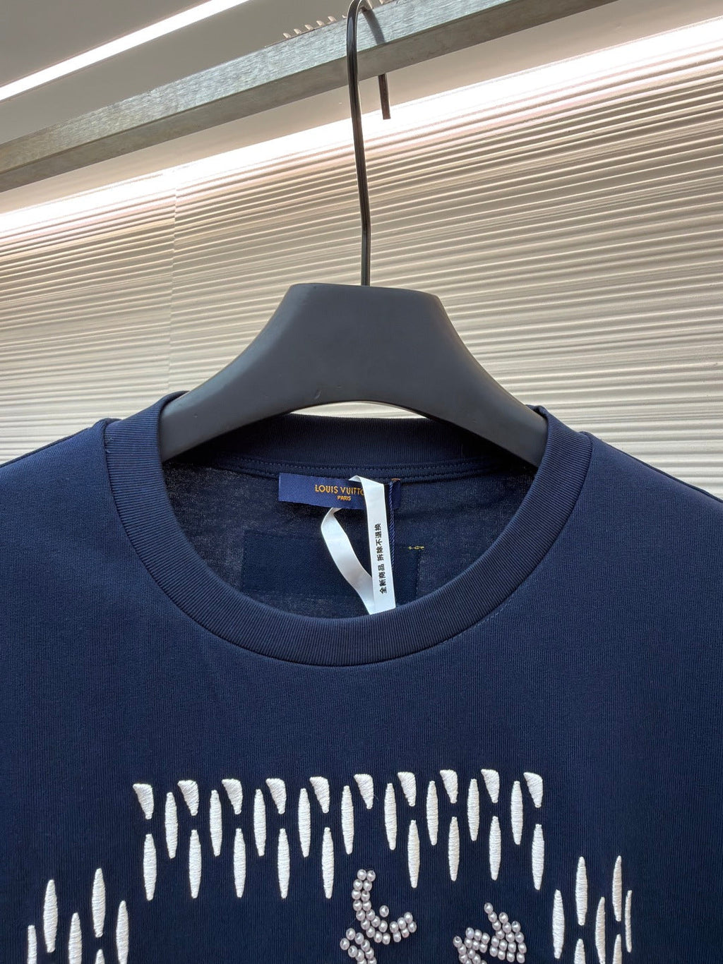 LV 26S T-SHIRT STYLE 229
