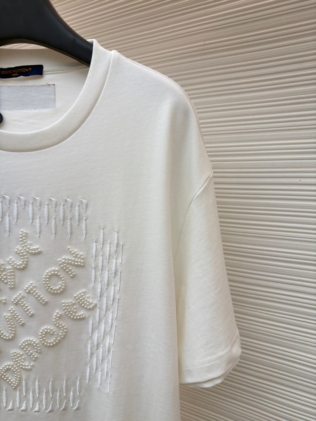LV 26S T-SHIRT STYLE 230