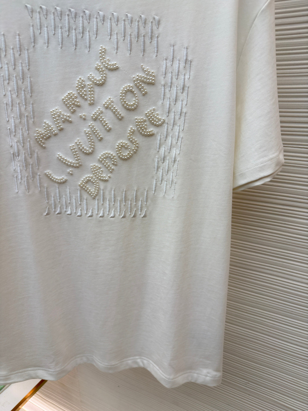 LV 26S T-SHIRT STYLE 230