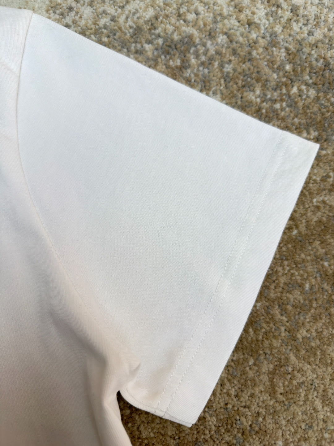 LV 26S T-SHIRT STYLE 230