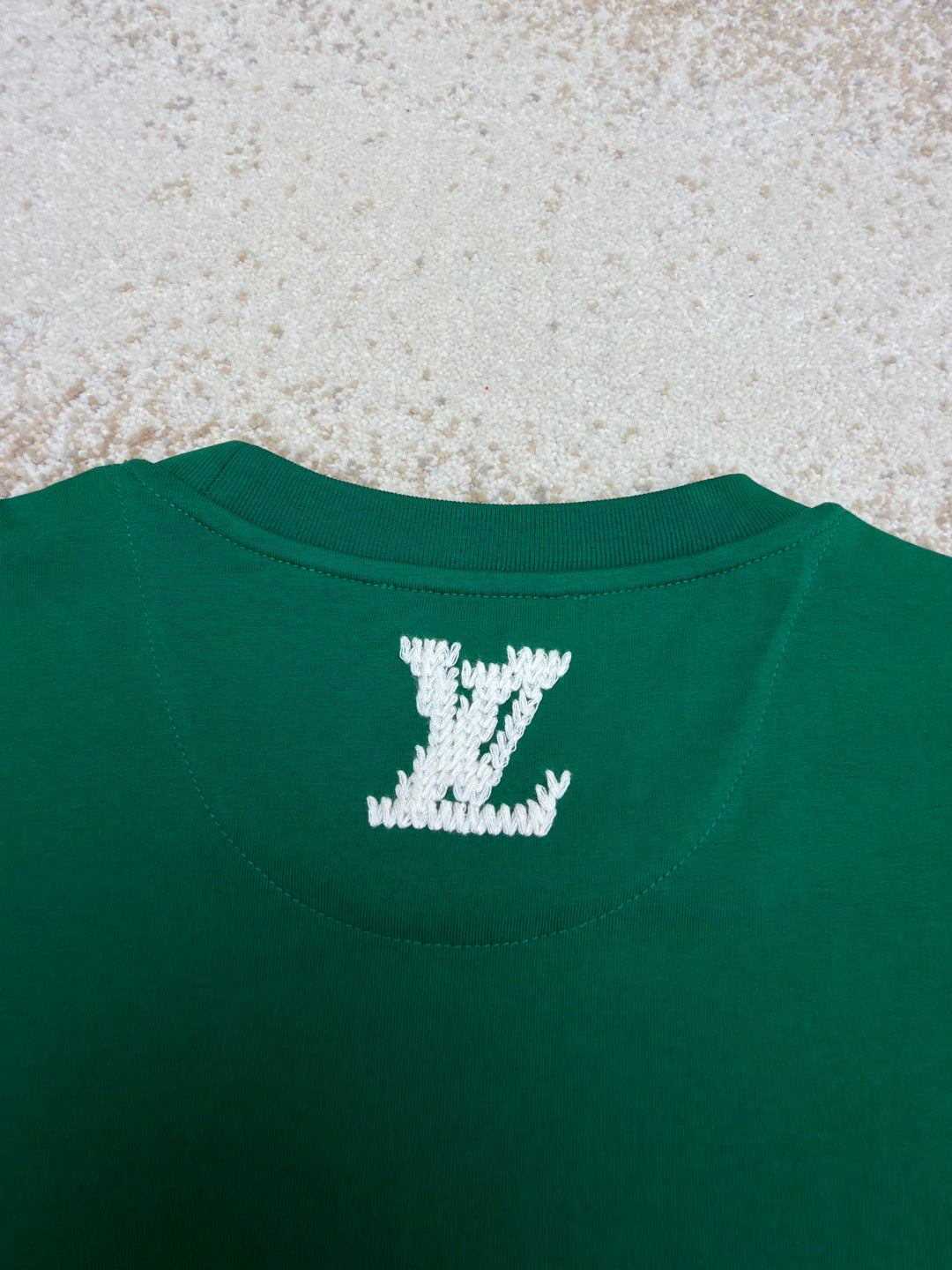 LV 26S T-SHIRT STYLE 207