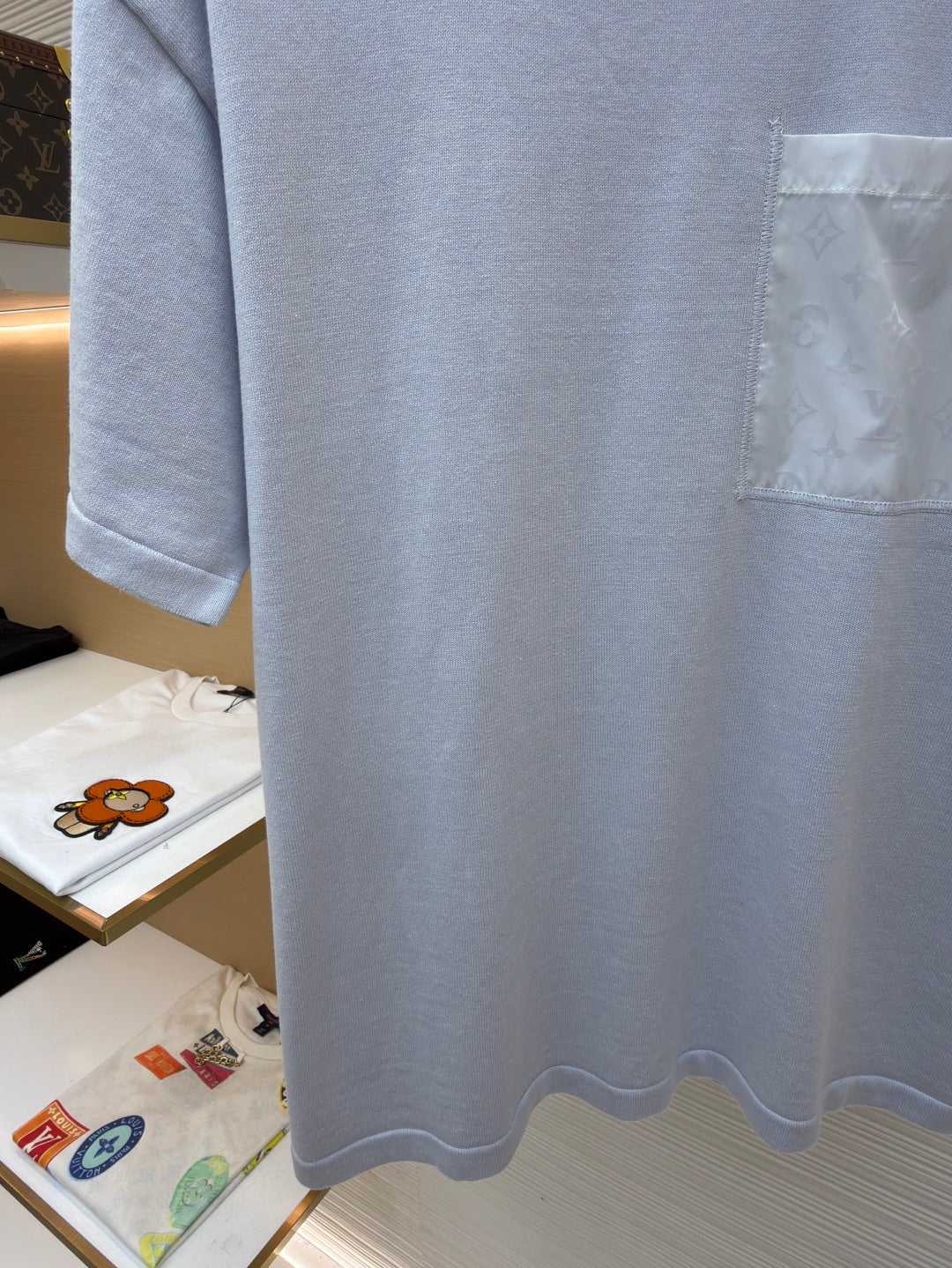 LV 26S SHORT-SLEEVED SWEATER STYLE 189