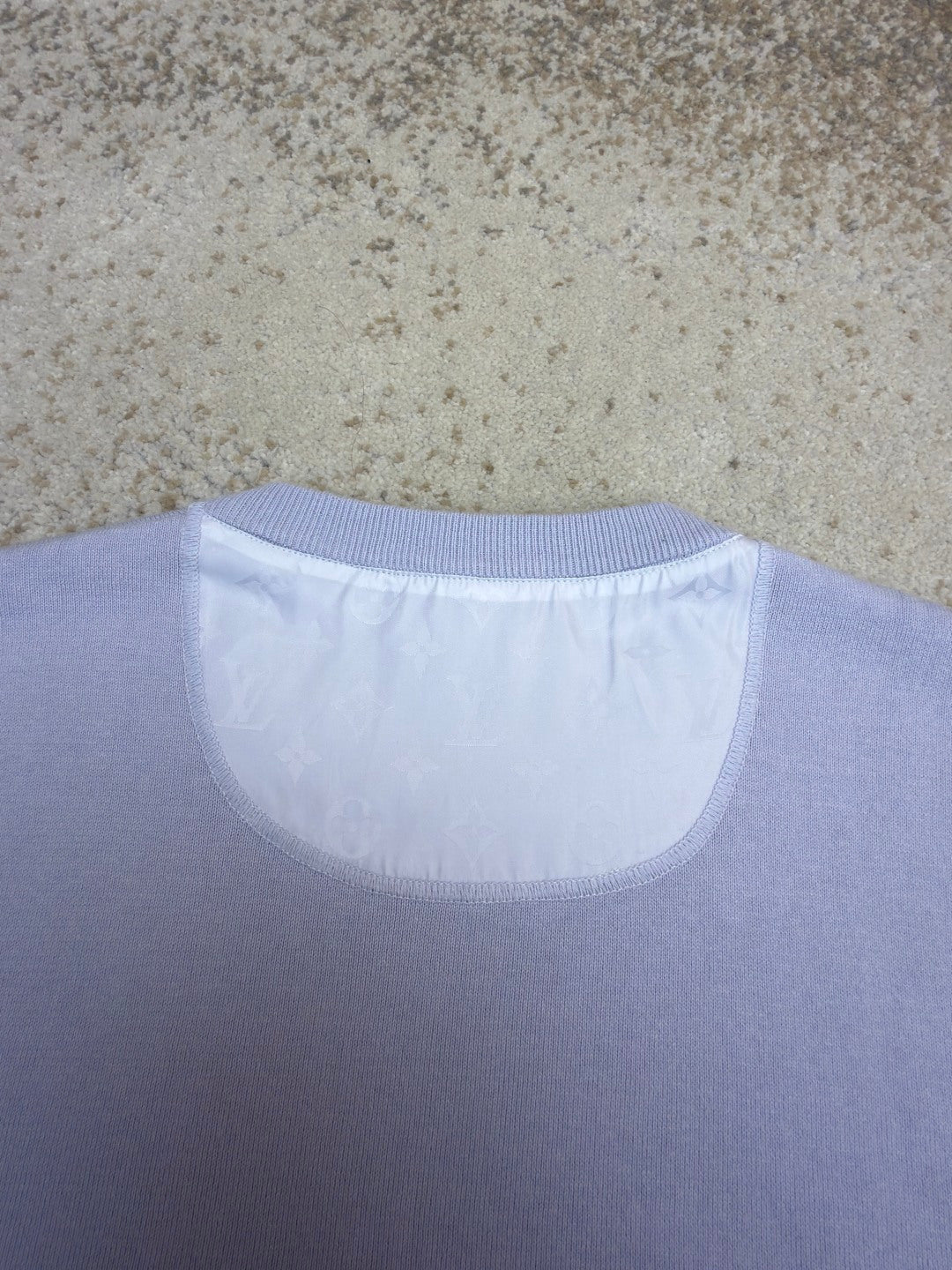 LV 26S SHORT-SLEEVED SWEATER STYLE 189